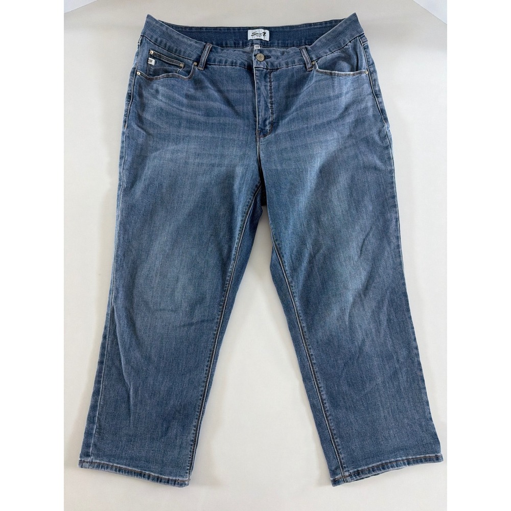 Seven7 Premium Brand Womens 18W Medium Wash Straight Leg Denim Capri Jeans